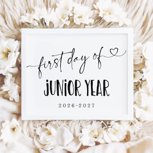 First day of junior year printable sign, Modern 11th grade photo prop 2026-2027, Digital download FD2