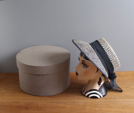 Vintage Woman Straw Hat + Hat Box | Beach Hat | B… - image 5