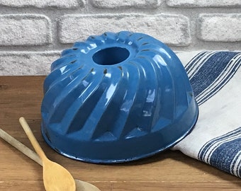 Molde de pastel Bundt de esmalte / Molde de gelatina en mal estado vintage / Molde de pastel Bundt antiguo / Azul brillante / Decoración de cocina de granja rústica / Década de 1930/1940