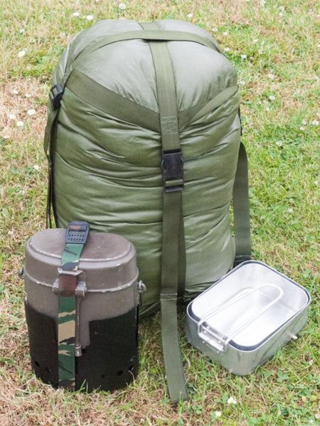 Genuine British Army Sleeping Bag and Compression Sack Etsy UK