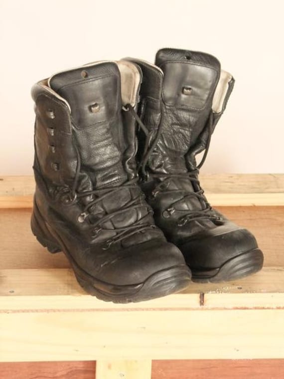 German army issue steel toe cap boots - image 1