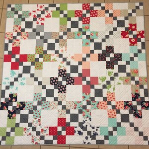 Besotted PDF Digital Quilt Pattern by Pieced Just Sew, Layer Cake Friendly image 2