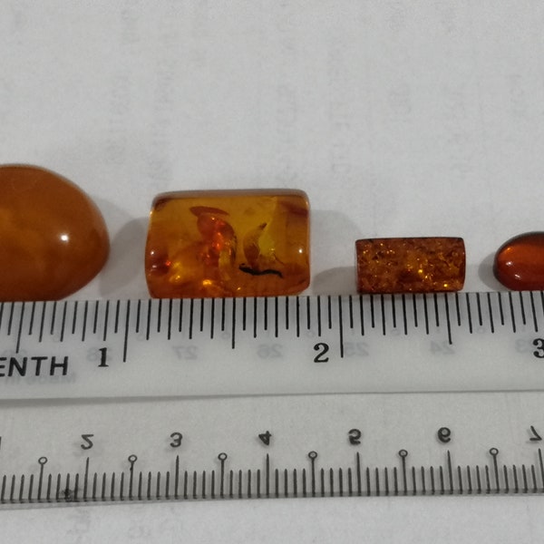 2305-007 - Set of 4 Authentic Vintage Amber Cabochons - Energetic and Protective Gem - Pendentif Ambre