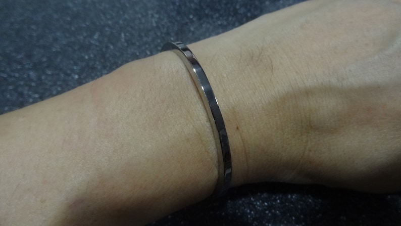 Small Size Handmade Polished Stainless Steel Cuff Bracelet Bangle for Women 57.2mm 1809-35