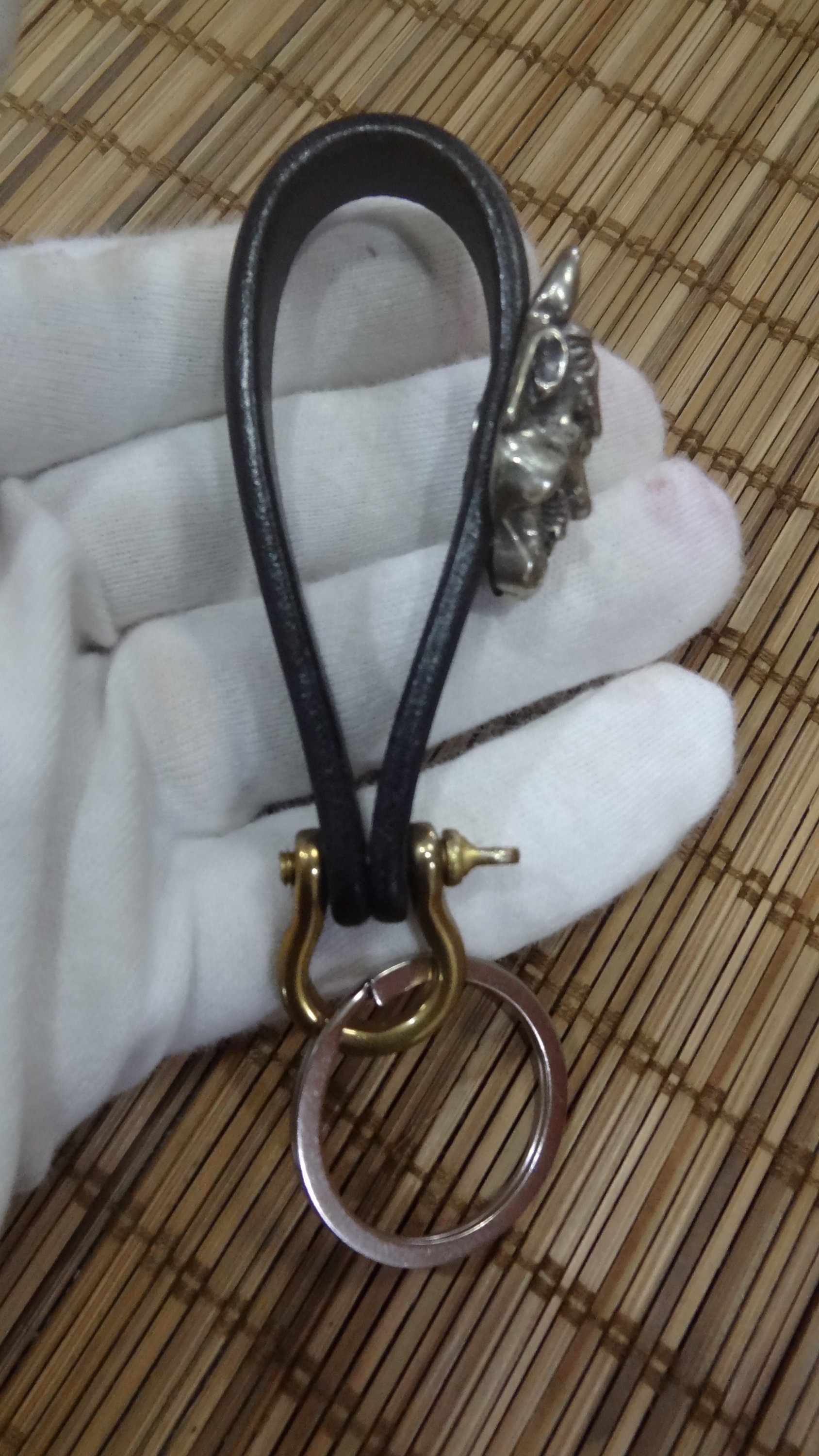 2004-06 - Leather Keychain With Screwback Silver-plated