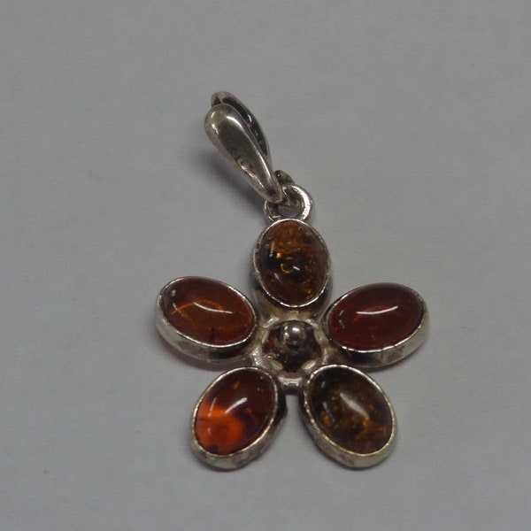 1803-152 - Authentic Vintage Amber Pendant - Energetic and Protective Gem - Pendentif Ambre