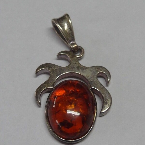 1803-131 - Authentic Vintage Amber Pendant - Energetic and Protective Gem - Pendentif Ambre