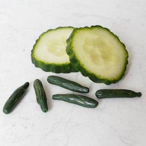5x Cute Miniature Continental Cucumbers - Scale 1:12