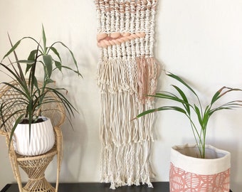 Macramé/woven wallhanging