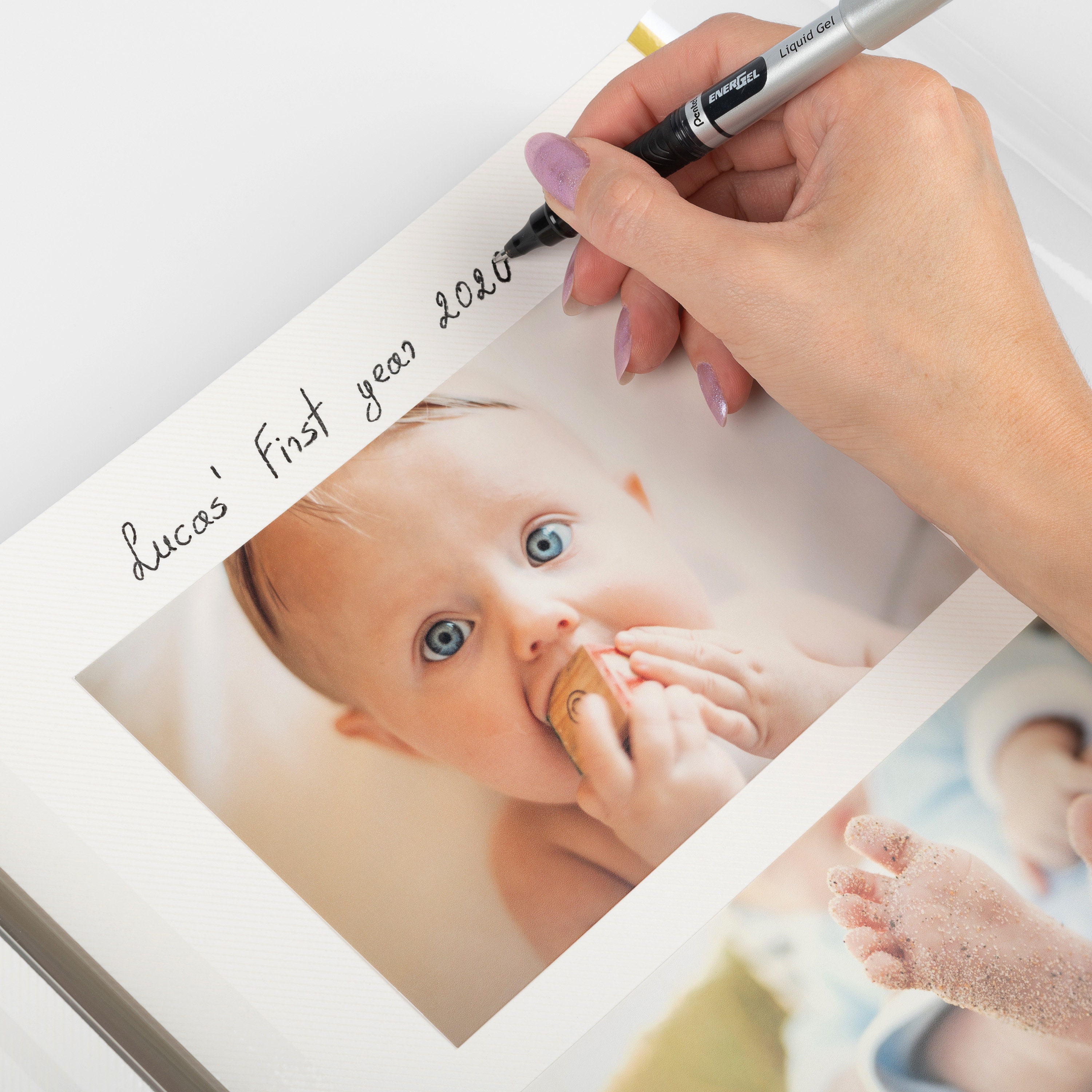 Self-adhesive Baby Photo Album, Baby Memory Book, Baby Scrapbook With Photo  Window, Best Baby Birthday Gift Made by Arcoalbum 