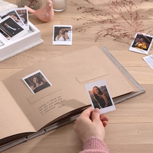 Libro degli ospiti per matrimonio ecologico realizzato in carta kraft riciclata e lino naturale, alternativa al libro degli ospiti per matrimonio Instax, realizzato a mano da Arcoalbum
