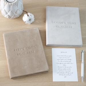 Livres de vœux de mariage | Livrets de vœux de mariage personnalisés | Livres de vœux uniques en daim italien | Disponible en 40 couleurs