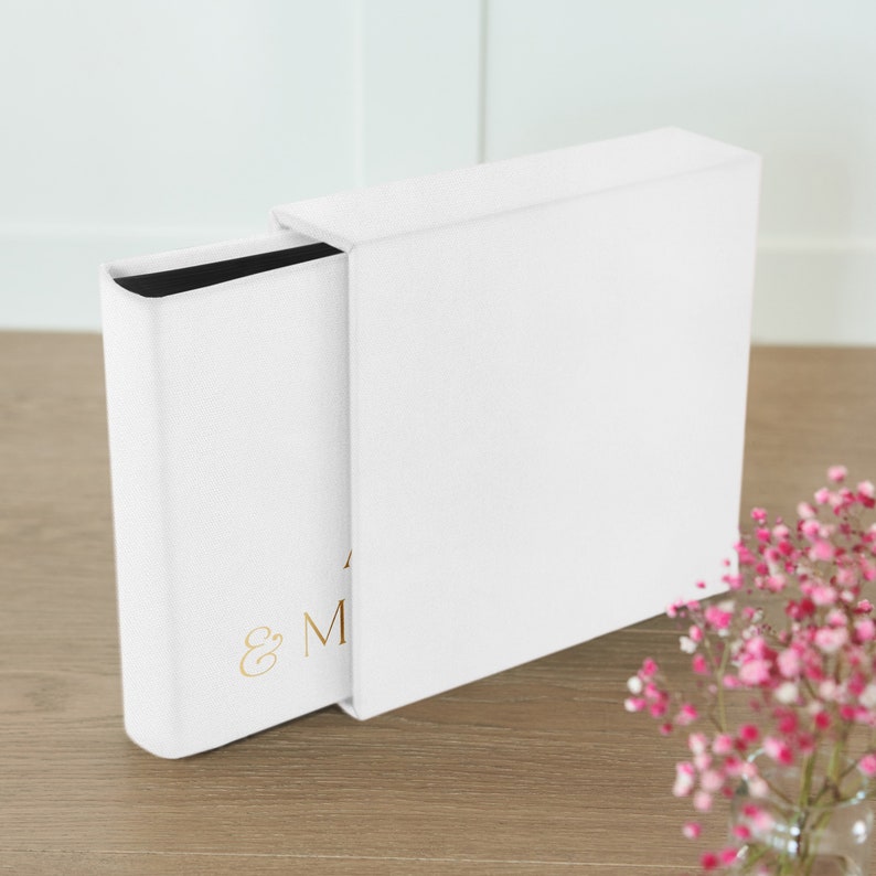 Photo Album with Sleeves for 4x6 Photos, Large White Linen Slip In Photo Album for up to 1000 Photos image 3