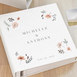 Álbum de fotos de boda autoadhesivo / Libro de recuerdos familiares personalizado / Álbum de recortes de aniversario de lino / Regalo de boda único Hecho a mano en Europa
