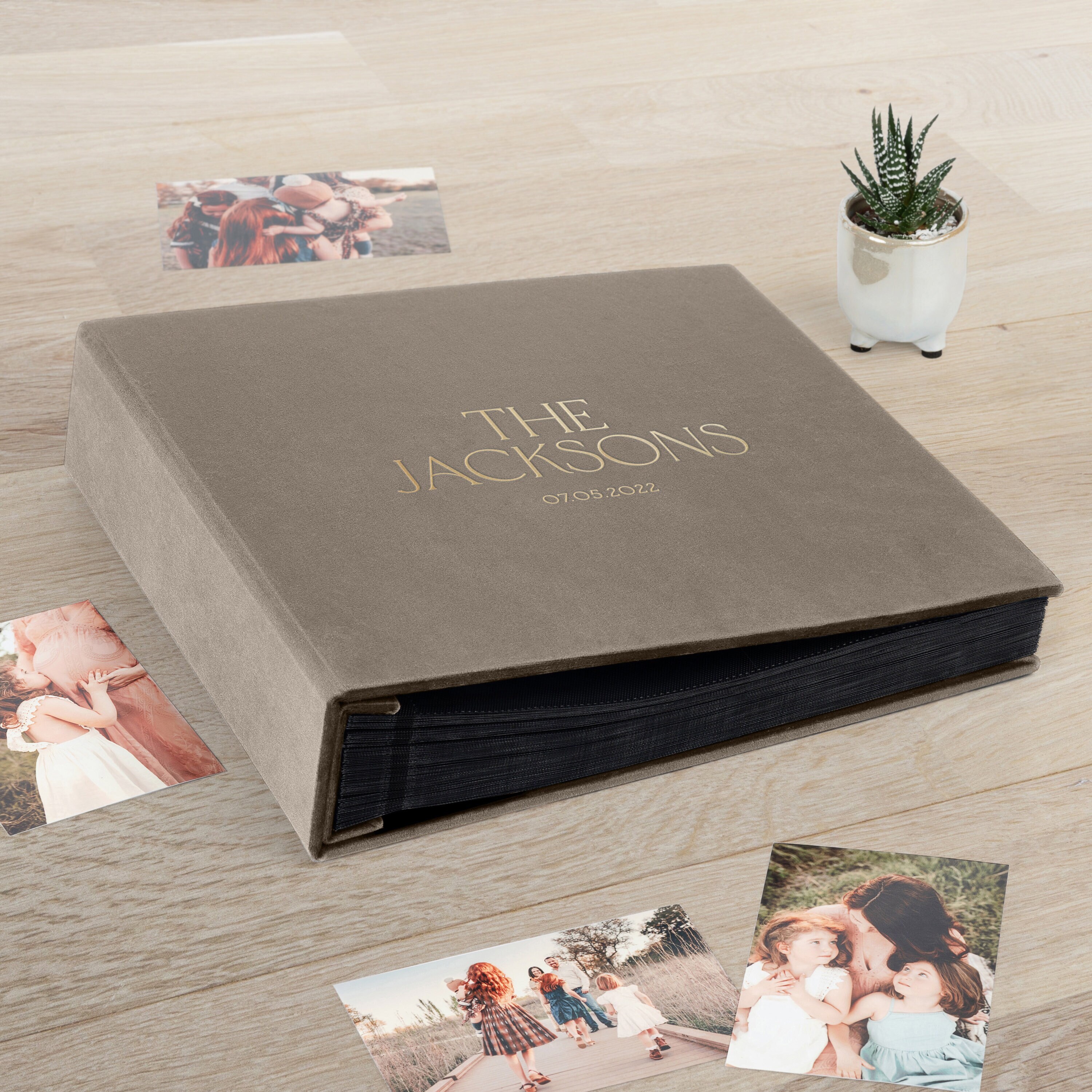 Large Photo Album Self Adhesive Pages - Photo Album Book for 2x3 4x6 5x7 8x8 8x10 8.5x11 Photo, 40 Pages, Linen Cover with Front Window, DIY Photo