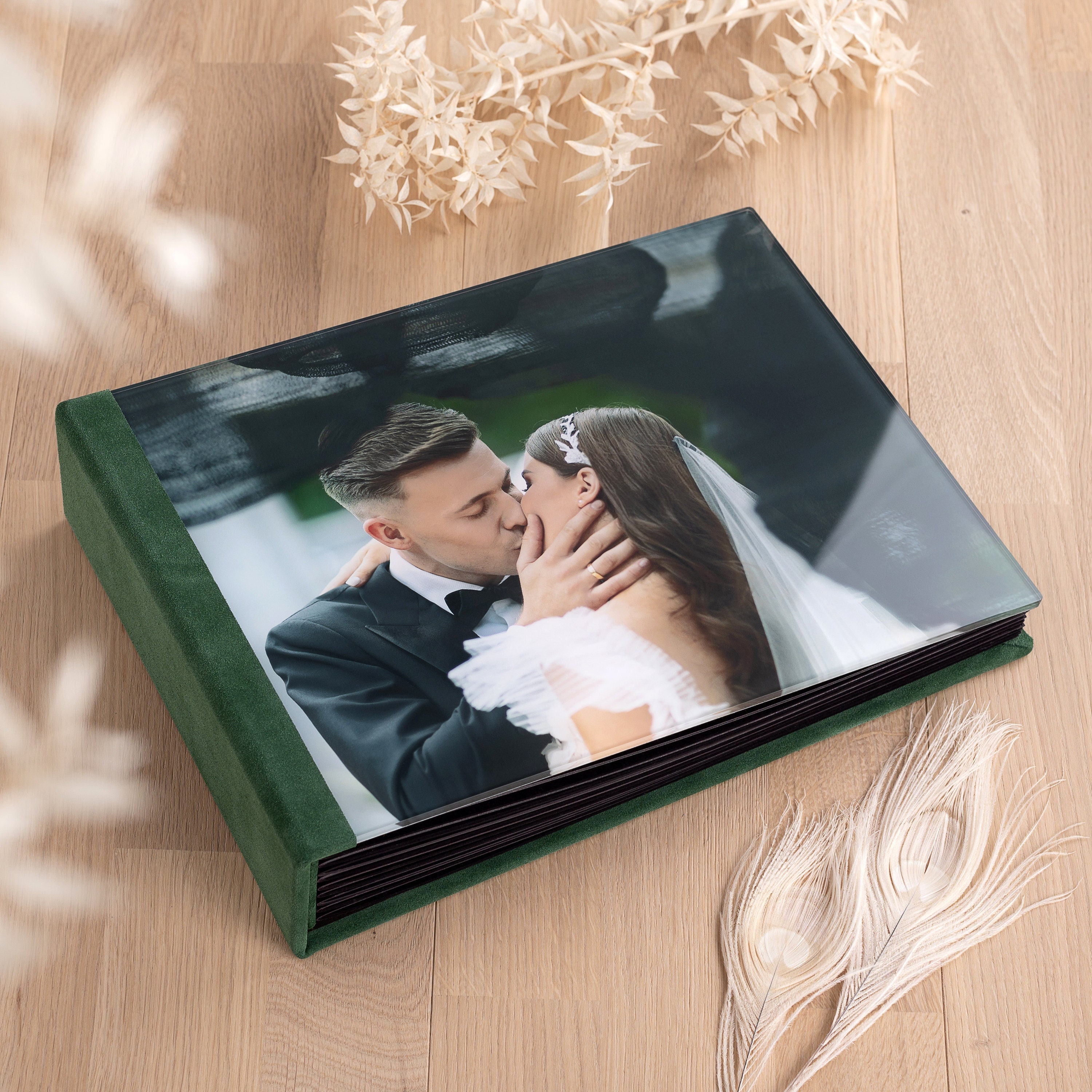 Photo Album 4x6 600 Photos Picture Albums Personalized Cover Photo Book for  Wedding Baby Family Anniversary Large Photo Book Green 600 Pockets