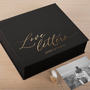 Aandenkendoos bruiloft | Gepersonaliseerde liefdesbrievendoos | Aangepaste aandenkendoos voor stellen | Romantische herinneringsdoos | Jubileum- of huwelijkscadeau