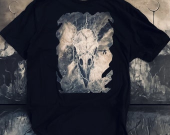 Mortalis - Unisex T Shirt - Shadowy Black & White Raven Skull