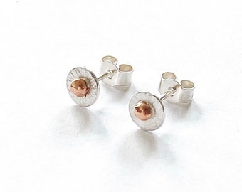 Small flower stud earrings silver & copper