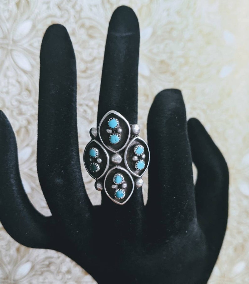 1970/'s Old Pawn Zuni Silver Turquoise Petit Point Ring; Native American Jewelry; Vintage Southwestern Ring