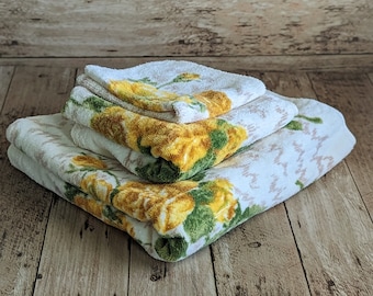 Vintage SPRINGMAID USA Yellow Floral Terrycloth Bath Towel, Hand Towel, and Washcloth - 3 Pieces