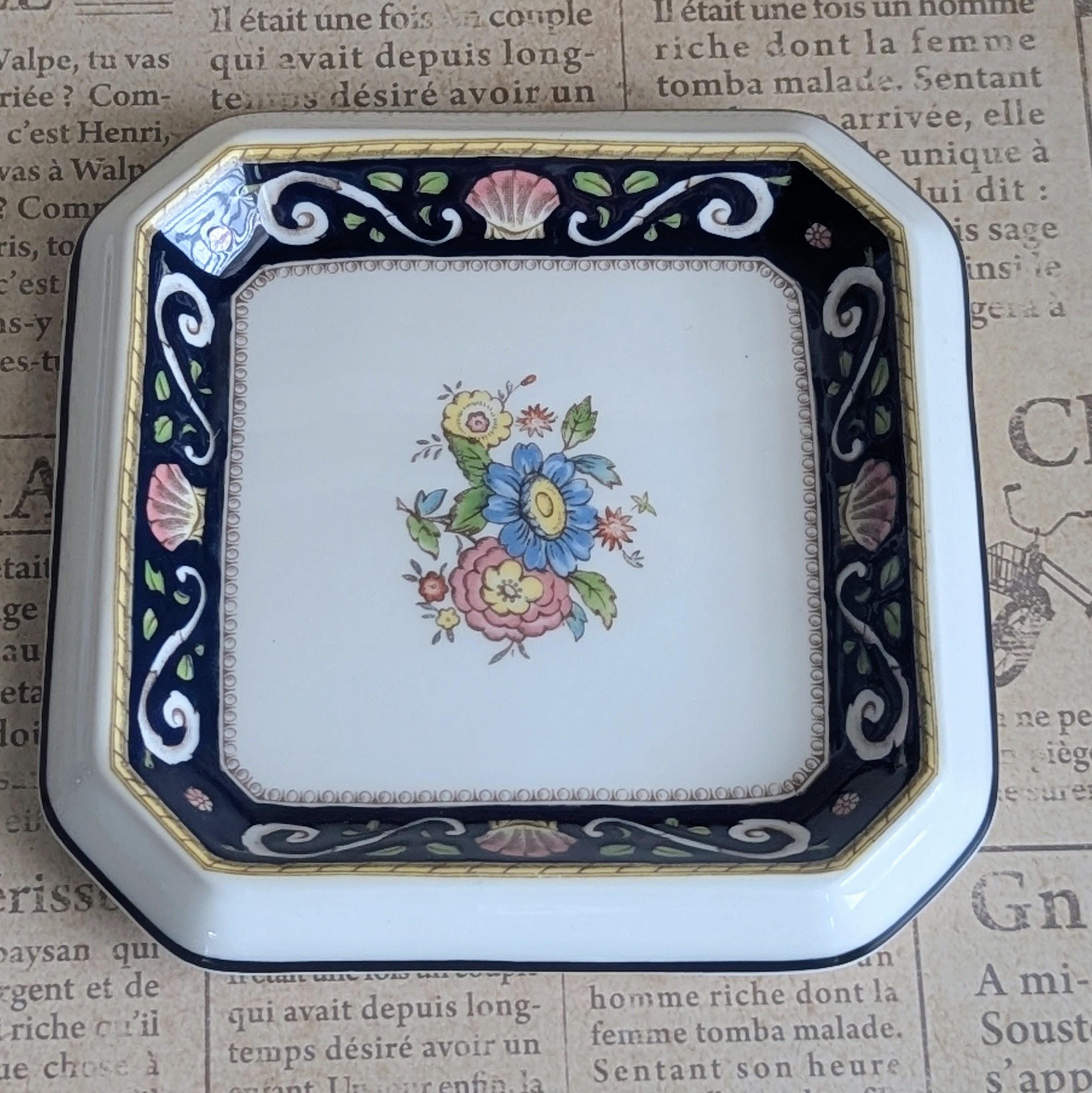 Wedgwood runnymede dishes - Etsy 日本