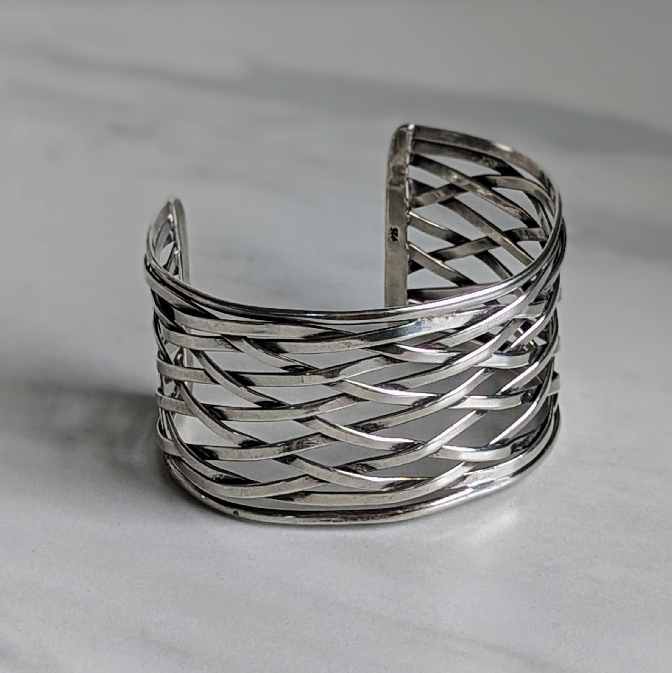 Curve Chain Bracelet – HASH.