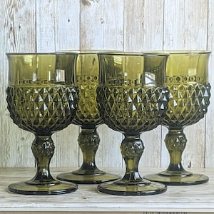 Indiana Glass Diamond Point Water Goblets / Green Diamond Point / Diamond Point Wine Glasses Goblets Set of 4