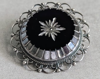 Vintage 925 Mexico Silver Guadalajara ALC Etched Hematite Filigree Pin/Pendant