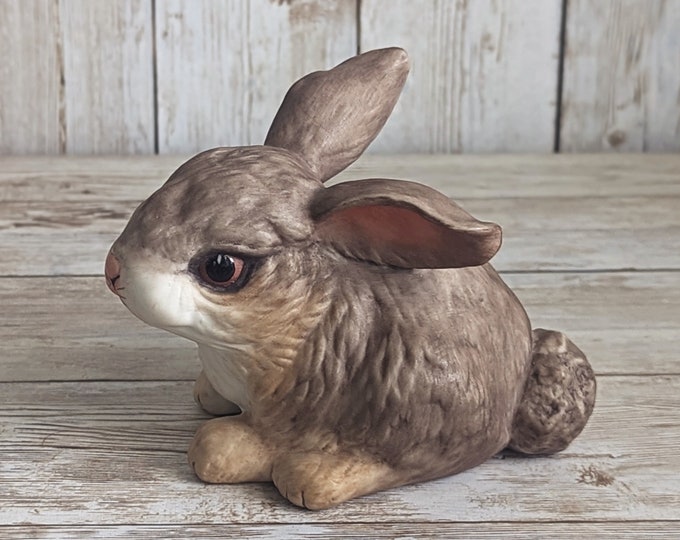 BOEHM Rabbit at Rest Porcelain Figurine Edward Marshall #400-87 Gray ...