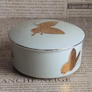 Takahashi SAN FRANCISCO Ceramic Trinket Box Butterfly in Gold Made in Japan