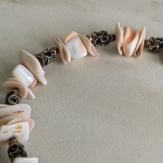 Elegant Pale Pink Shell and Silver Collar Necklace - image 6