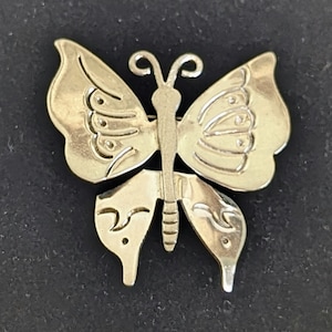 Vintage Large Solid 925 Silver Butterfly Pin Brooch 2 inches