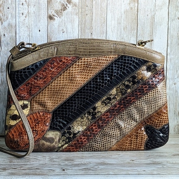 バッグ Supreme Patchwork Leather Shoulder Bag Supreme Patchwork Leather Small Shoulder Bag (FW19) - $98