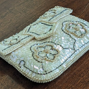 La Regale Ltd. Evening Bag, Hand Beaded, White Pearlescent with Rope Chain