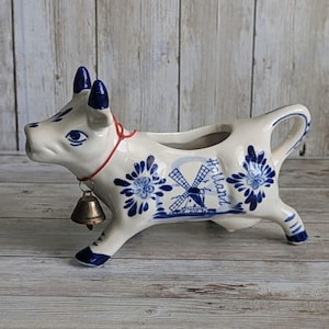 Vintage Delft Pottery Ceramic Milk Cow Creamer Milk Jug, Handpainted in Holland