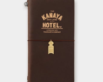 TRAVELER'S Notebook Limited Set 