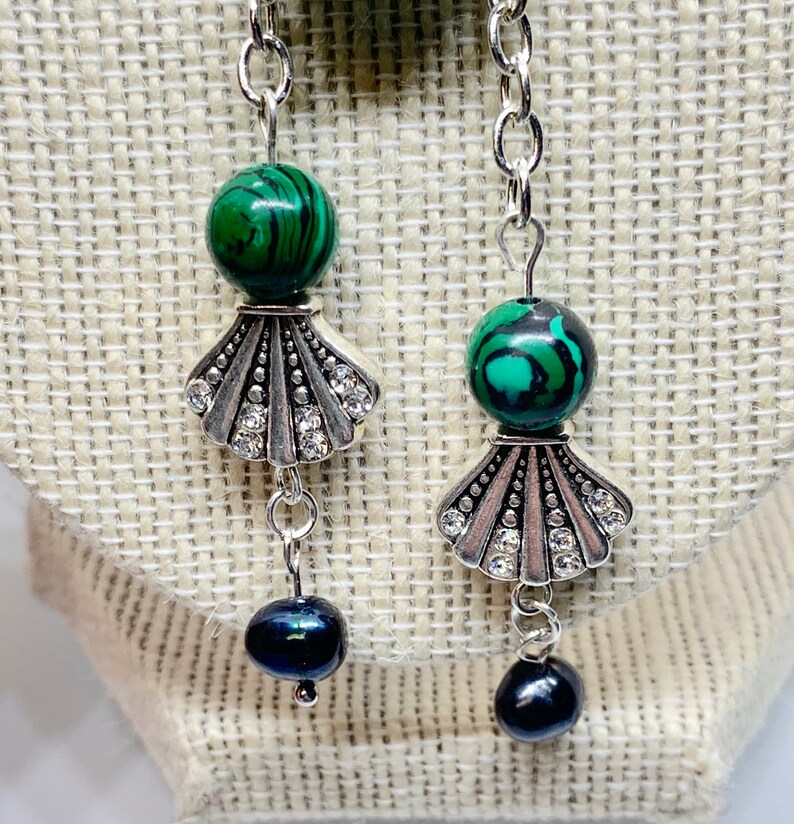 Art Deco Turquoise and Malachite Scallop Necklace