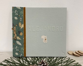 Polaroid photo album, guest book or memory book for baby growth, squirrel autumn, personalized gift from 12 pages