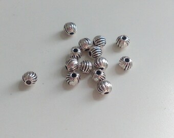 6 perles métal cœur antique argent Ø 4,5 mm Bijoux Fabrication fête des mères