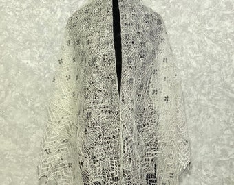 Orenburg lace goat down crochet antique shawl with dainty flowers, 59.1 x 59.1 inch / 150 x 150 cm
