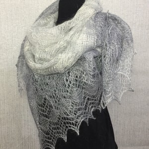 Orenburger Schal - Slawischer antiker Spitzenumhang - Gebetsstrickschal mit Ziegenfell, 160 x 160 cm