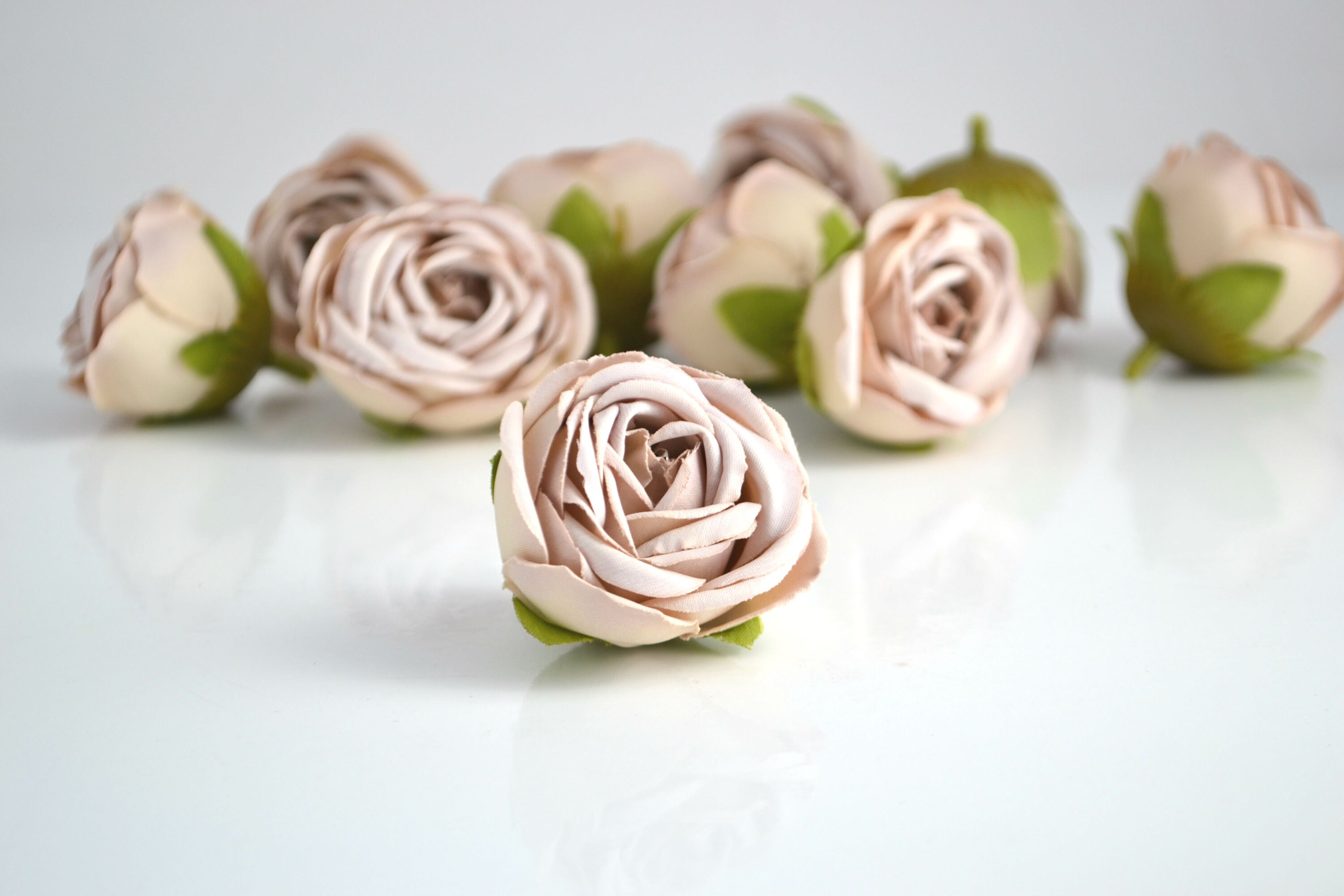Small Fake Flowers Fake Roses Beige Silk Flowers Flower Heads Etsy