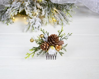 Winter mini comb for wedding Cone floral comb Gold berry hair comb Christmas hair accessories winter headpiece White flower clip