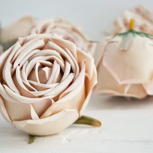 Beige faux rose head Fake flower Artificial roses Silk flower Cake topper flower Rose centerpiece fake rose flowers