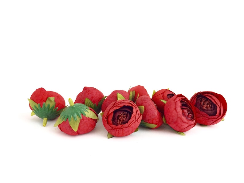 Flower crown Flower head Small Ranunculus in Red and Burgundy Silk artificial flowers Crafting flowers Fake flowers
