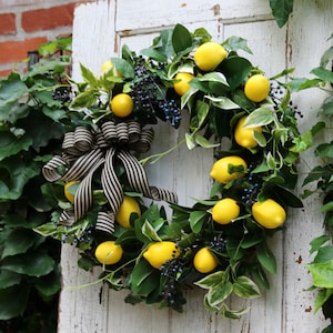 Lemon wreath Front door, Double Door Spring wreath, Farmhouse wreath, Lemon Summer Door wreath, Country Kitchen Decor, Lemon Home Wall Decor image 2