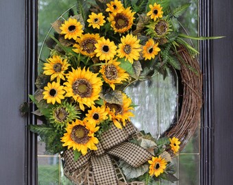 Mother/'s Day Wreath Country Garden Door Hanger Moss Covered Sunflower Basket Everyday Spring Garden Wreath for your Front Door