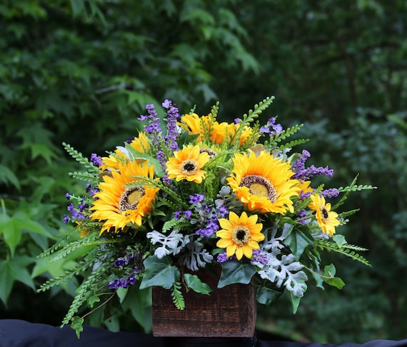 Sunflower Floral Arrangement, Rustic Farmhouse Centerpiece, Spring