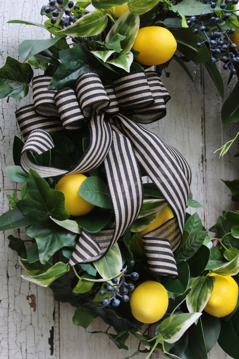 Lemon wreath Front door, Double Door Spring wreath, Farmhouse wreath, Lemon Summer Door wreath, Country Kitchen Decor, Lemon Home Wall Decor image 4